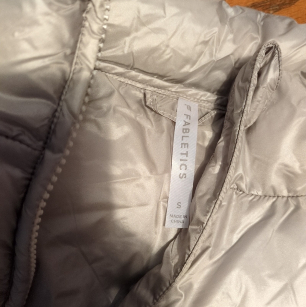 Fabletics Vest - image 2